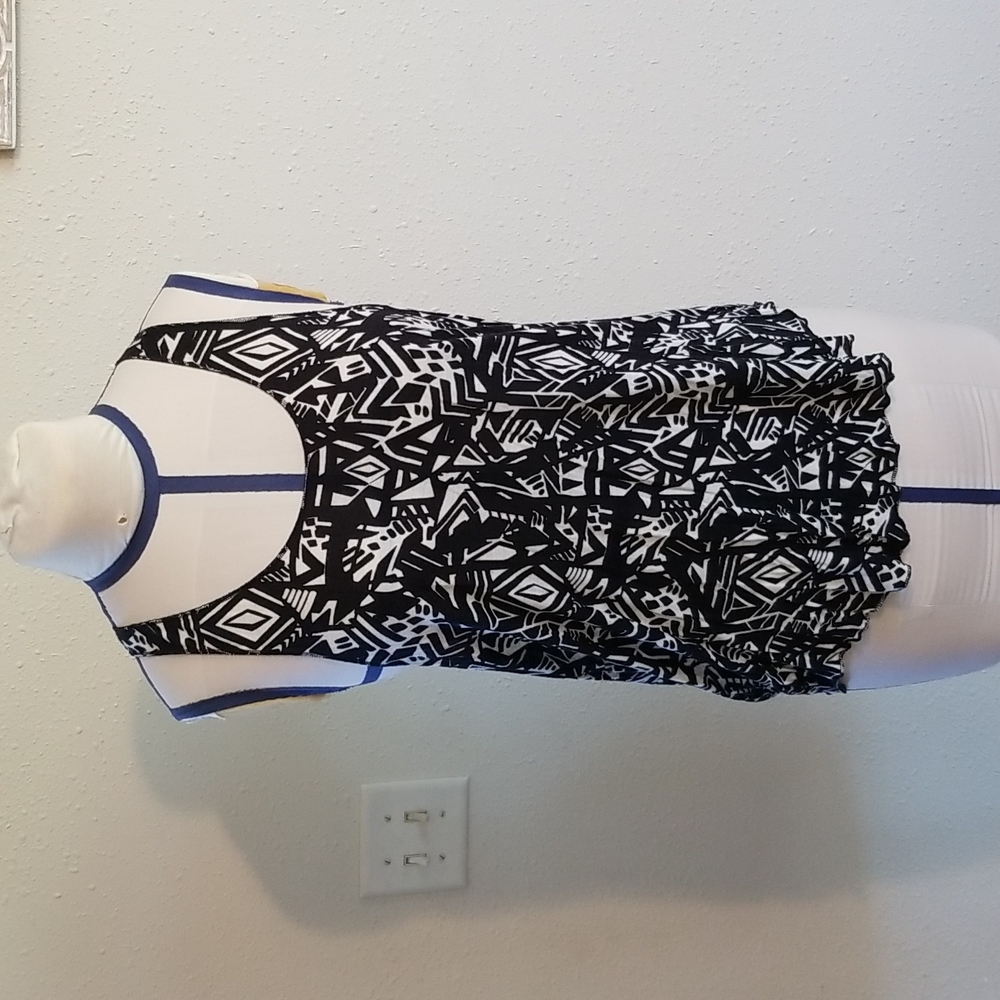 Mudd Black and White Racerback Tank Top